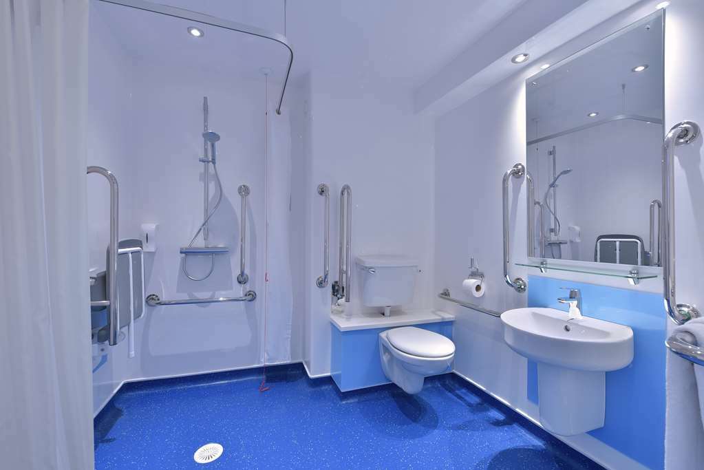 Travelodge Bracknell Szoba fotó